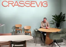 Allard Kwast, agent of Crassevig. The Finna chairs (right) are new in the assortment.